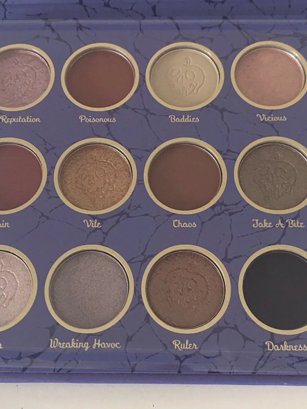 Taste Beauty Disney Villains Eyeshadow Palette Evil Queen 12 Shades Maleficent